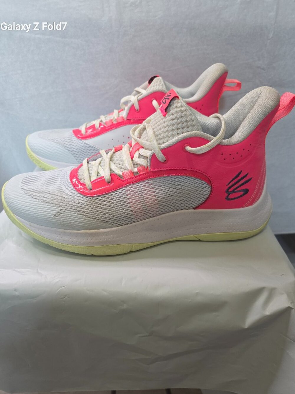 Under Armour Curry 3Z6 Basketball Shoes Grey Mist/Pink/ Shock White